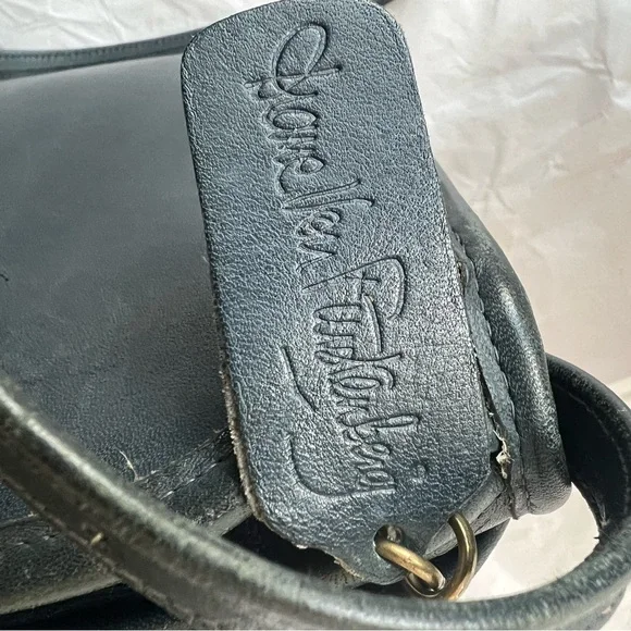 RARE VINTAGE DIANE VON FURSTENBERG LEATHER BAG - Picture 7 of 16